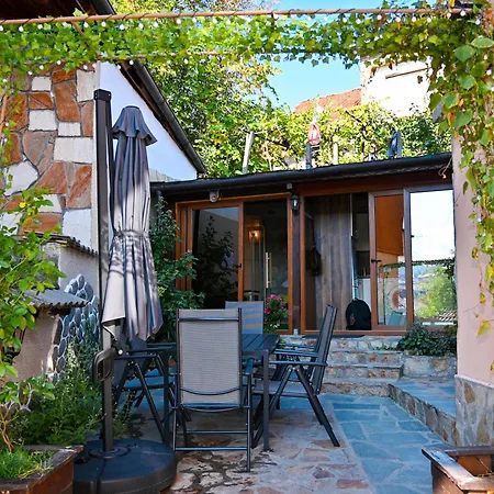 Dom wakacyjny фън шуй 88 Dobriniszte